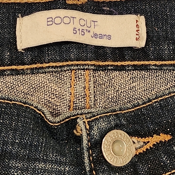 Levi's 515 Bootcut Midrise Medium Wash Jeans Size 16 Short - Picture 7 of 12